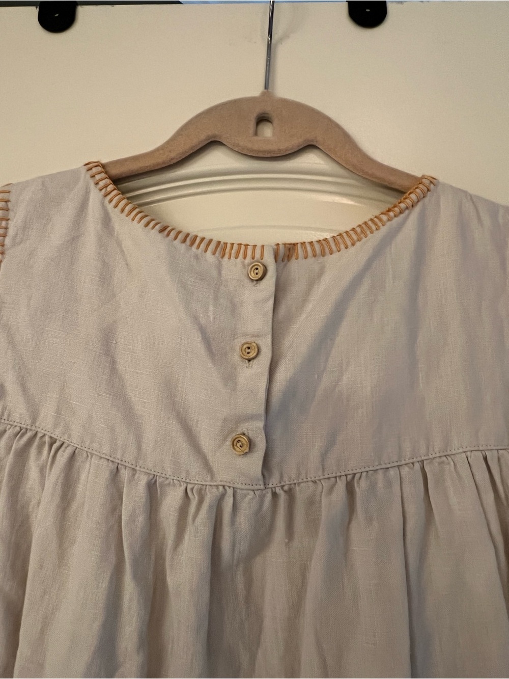 C&C California Cream Embroidered Yoke Sleeveless Dress - Picture 4 of 5